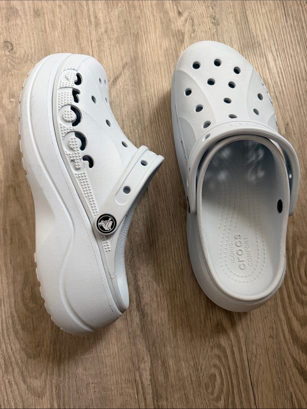Crocs iconic comfort platforms